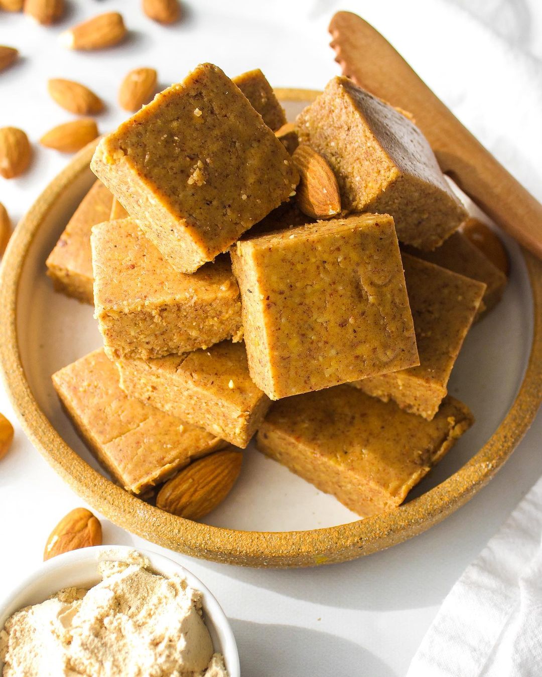 Vanilla Chai Protein Bites