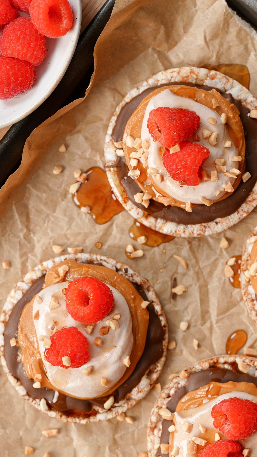 Double Choc Raspberry Rice Cakes - Nuzest USA