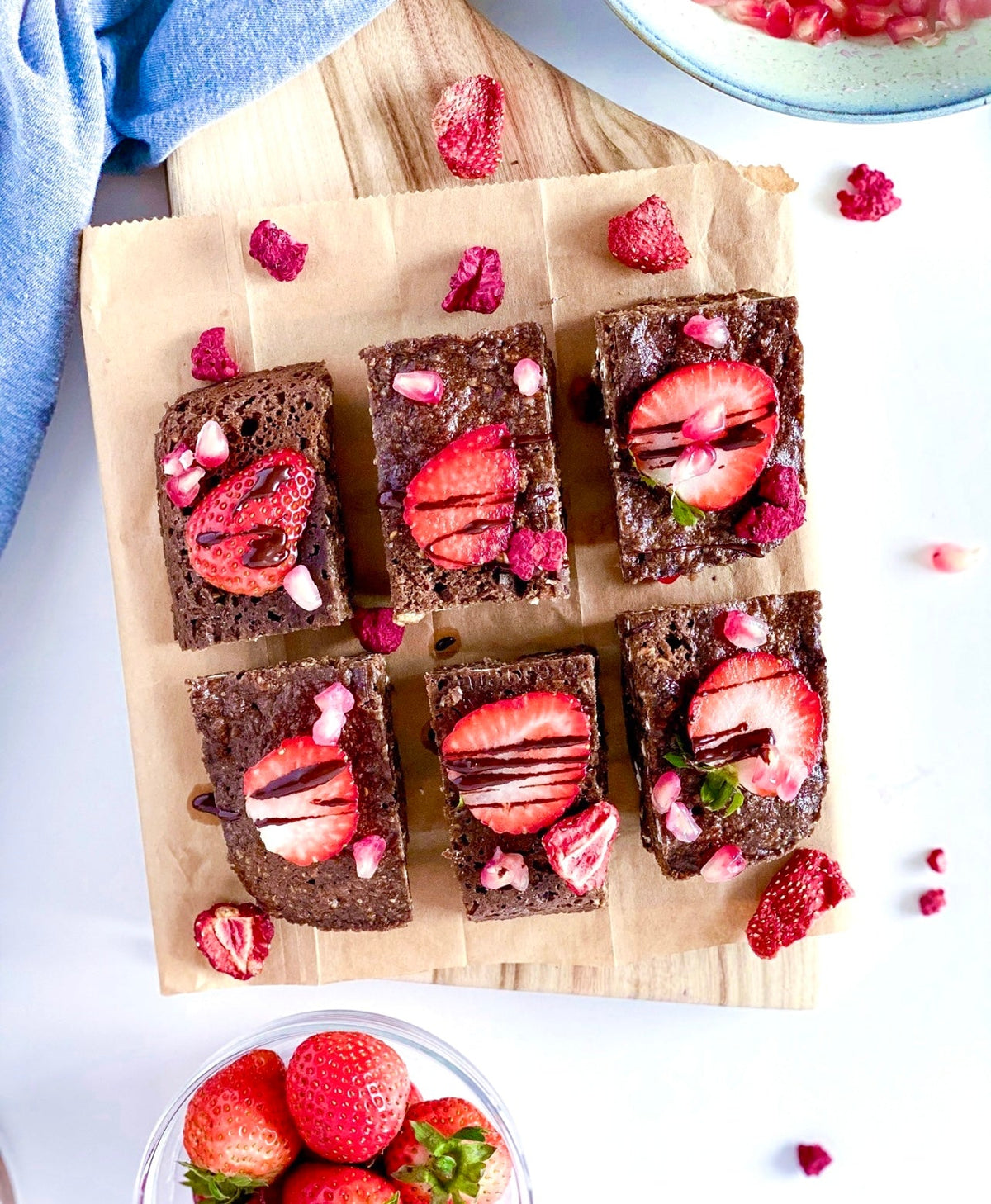 CHOCOLATE STRAWBERRY BROWNIES