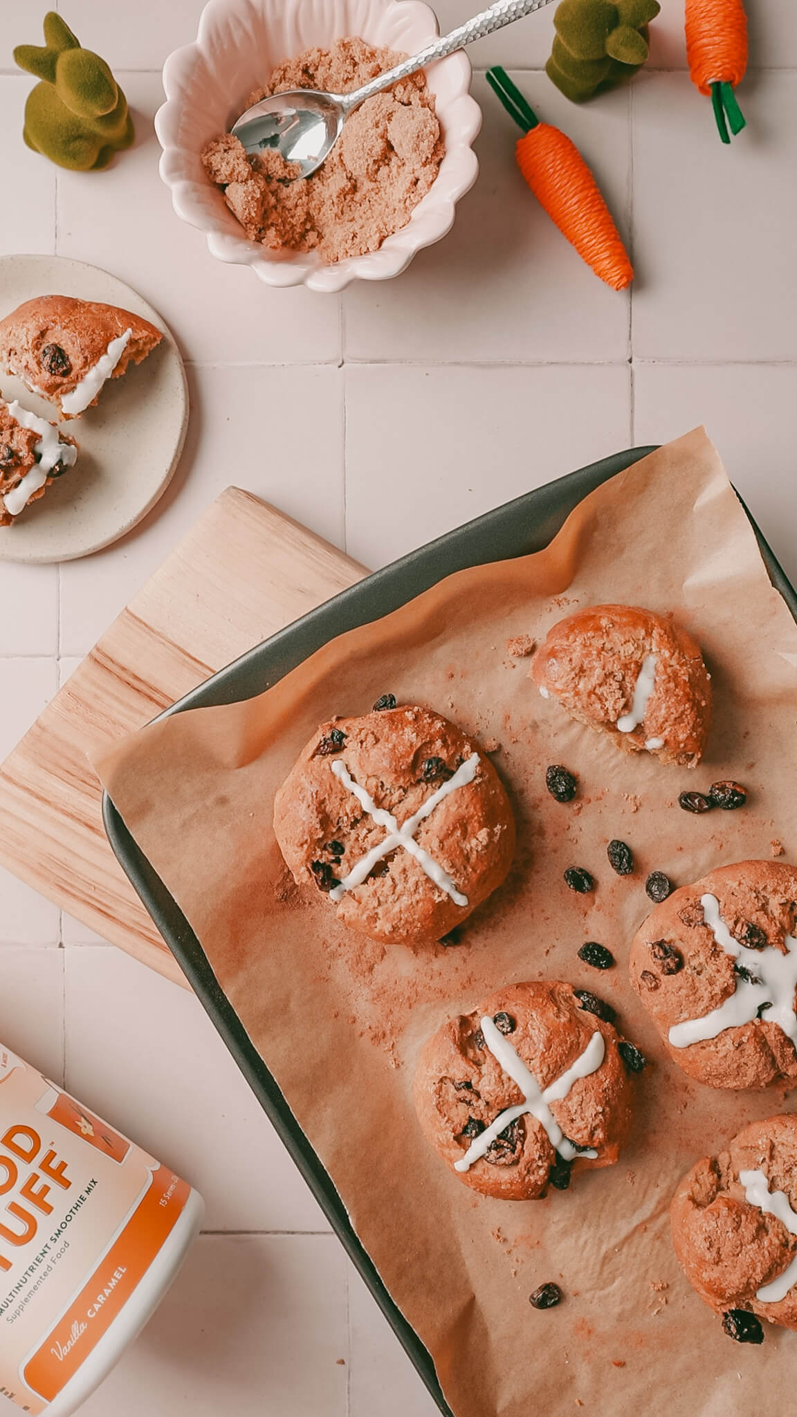 Vanilla Caramel Hot Cross Buns - Nuzest USA
