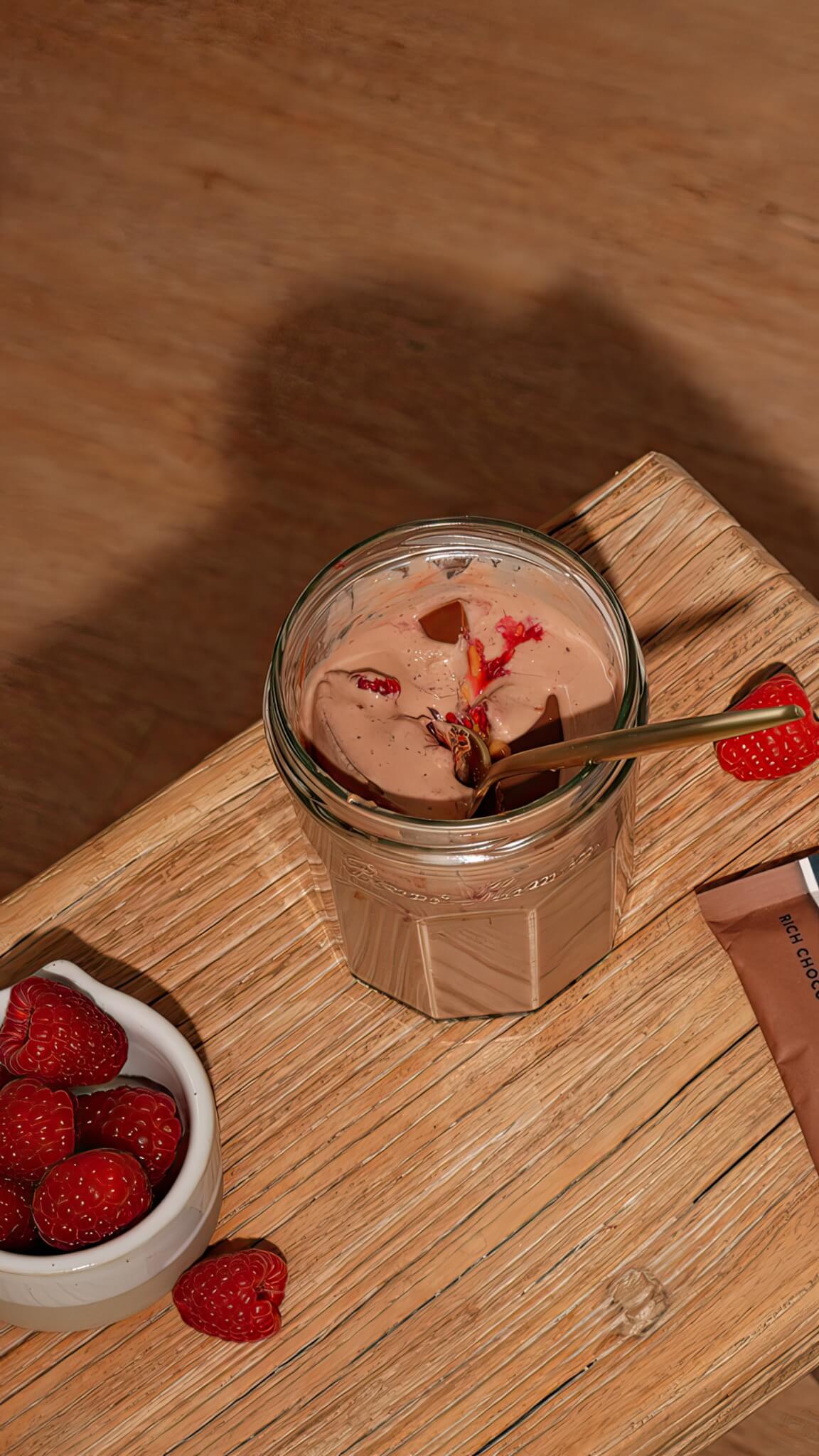 Choc Peanut Butter Raspberry Pudding - Nuzest USA