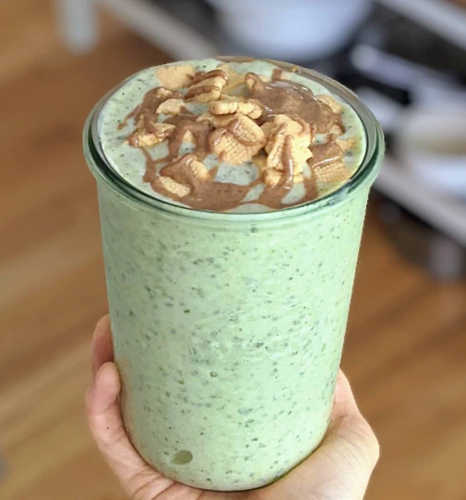 HEALTHY SNICKERDOODLE SMOOTHIE